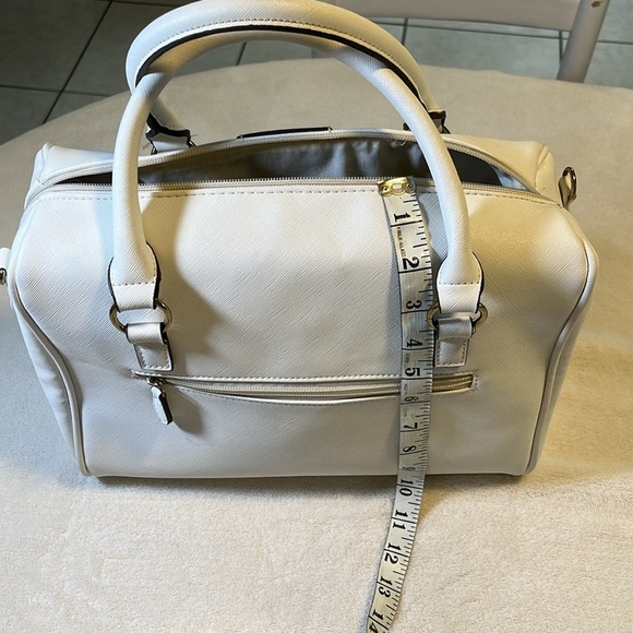 Black & white womens crossbody purse - Picture 6 of 8